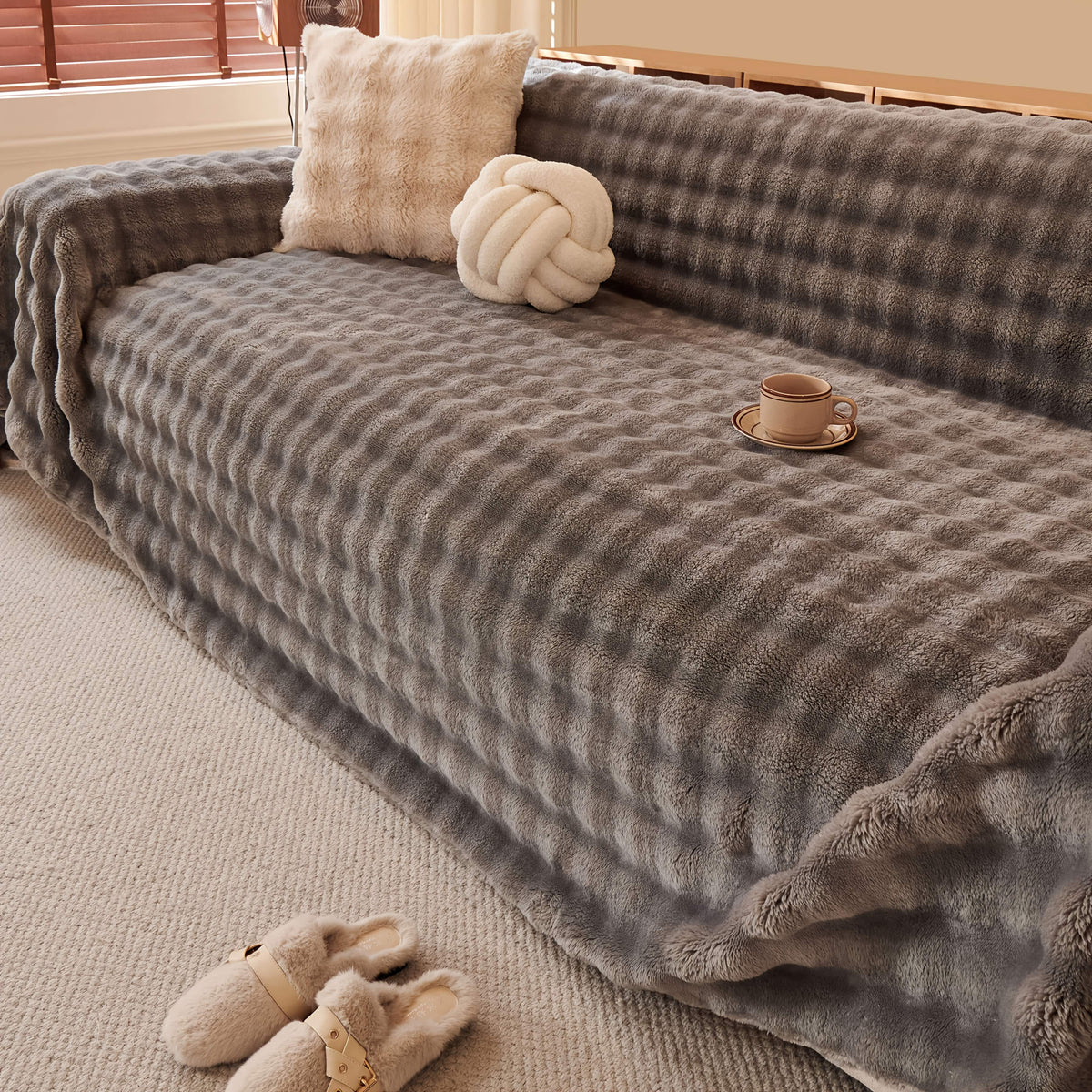 Housse de canapé en flanelle, 180 × 340 cm, 5 coloris, gros plan sur la matière